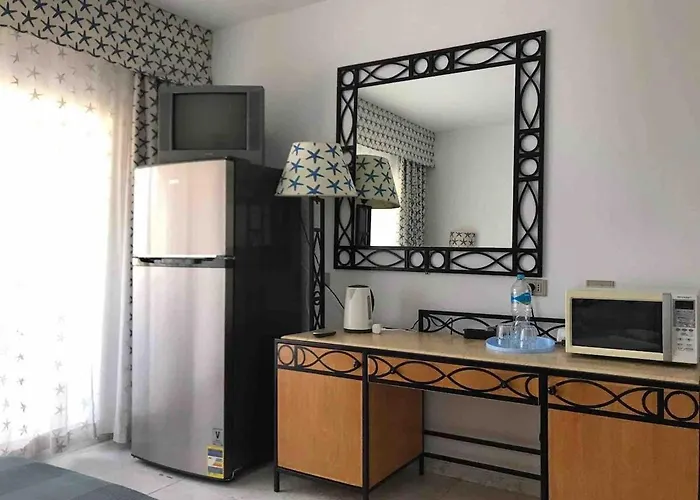 Domina Coral Bay Appartamento *
